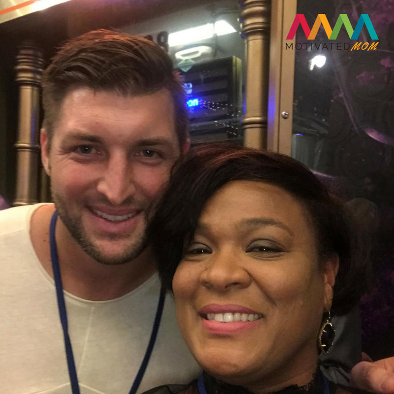 latoyia-dennis-the-motivated-mom-and-tim-tebow-at-thor-rangarok-premiere