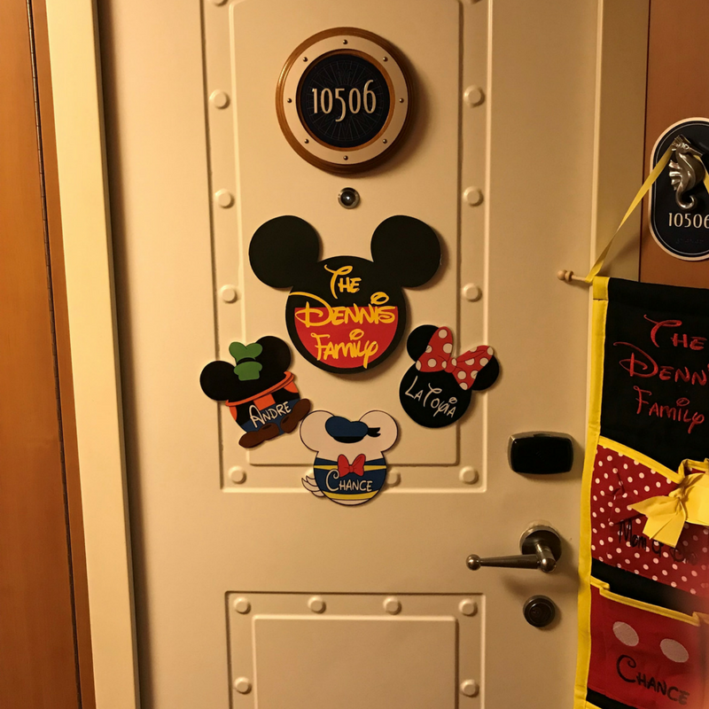 Disney-cruise-door-décor-tips